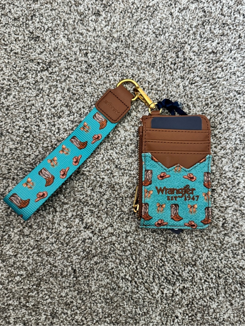 Wrangler Turquoise Boot-Print Wristlet Card Case with Strap